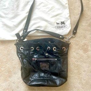 Coach Black Patent Leather Poppy Crossbody / Shoulder Bag, pre-owned.